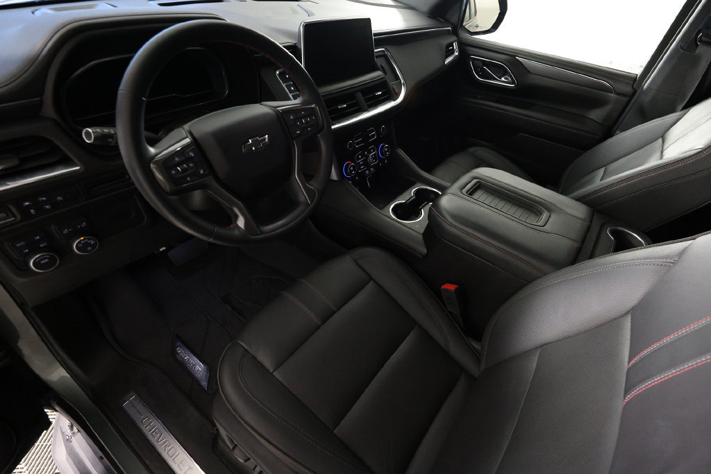 Used 2023 Chevrolet Tahoe RST w/ Luxury Package AWD/4WD image 17