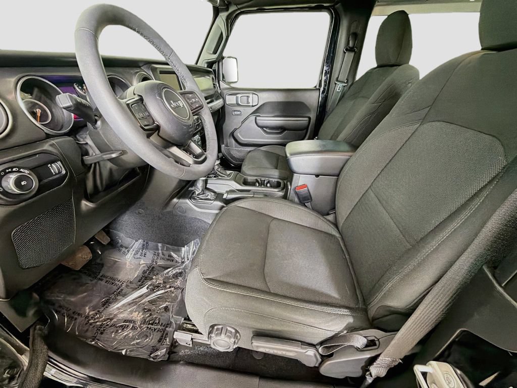 Used 2023 Jeep Wrangler Sport AWD/4WD image 20
