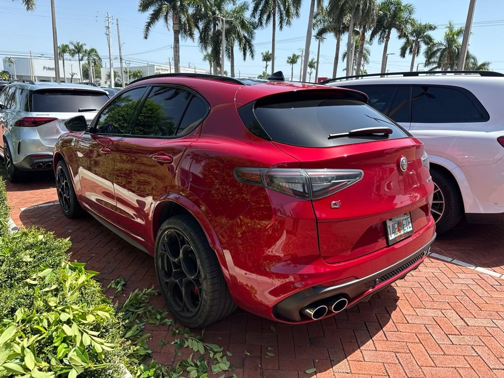 Used 2024 Alfa Romeo Stelvio Quadrifoglio w/ Active Assist Plus Package AWD/4WD image 6