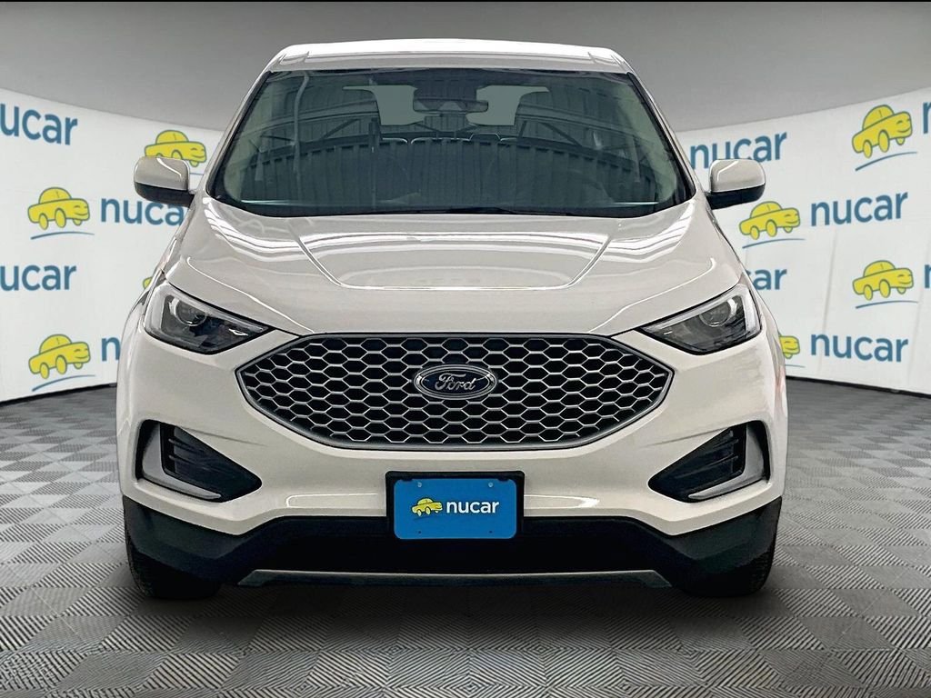 Used 2023 Ford Edge SEL AWD/4WD image 2