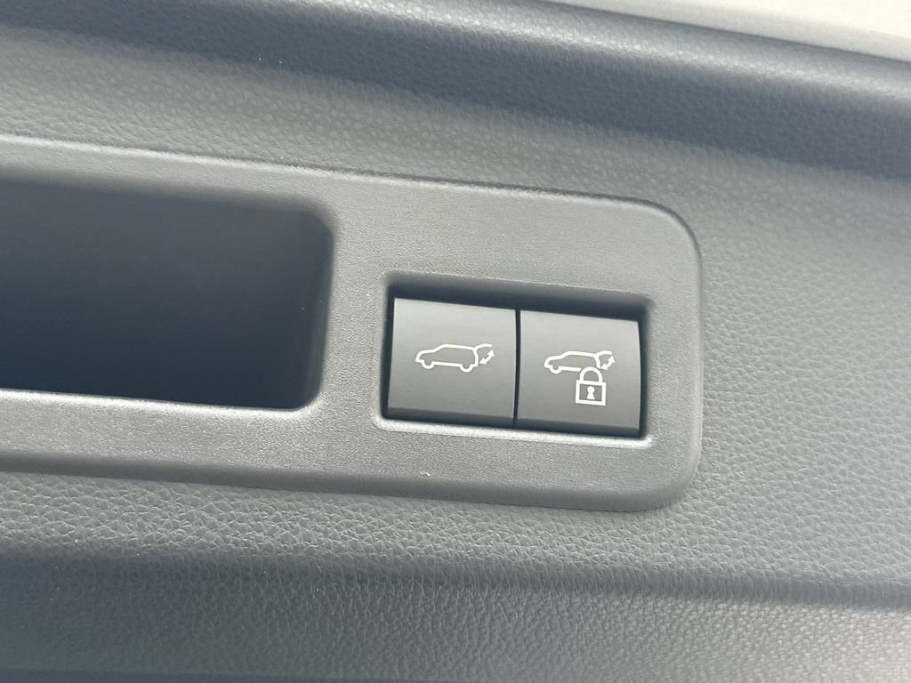 New 2026 Toyota 4Runner TRD Off-Road Premium AWD/4WD image 7