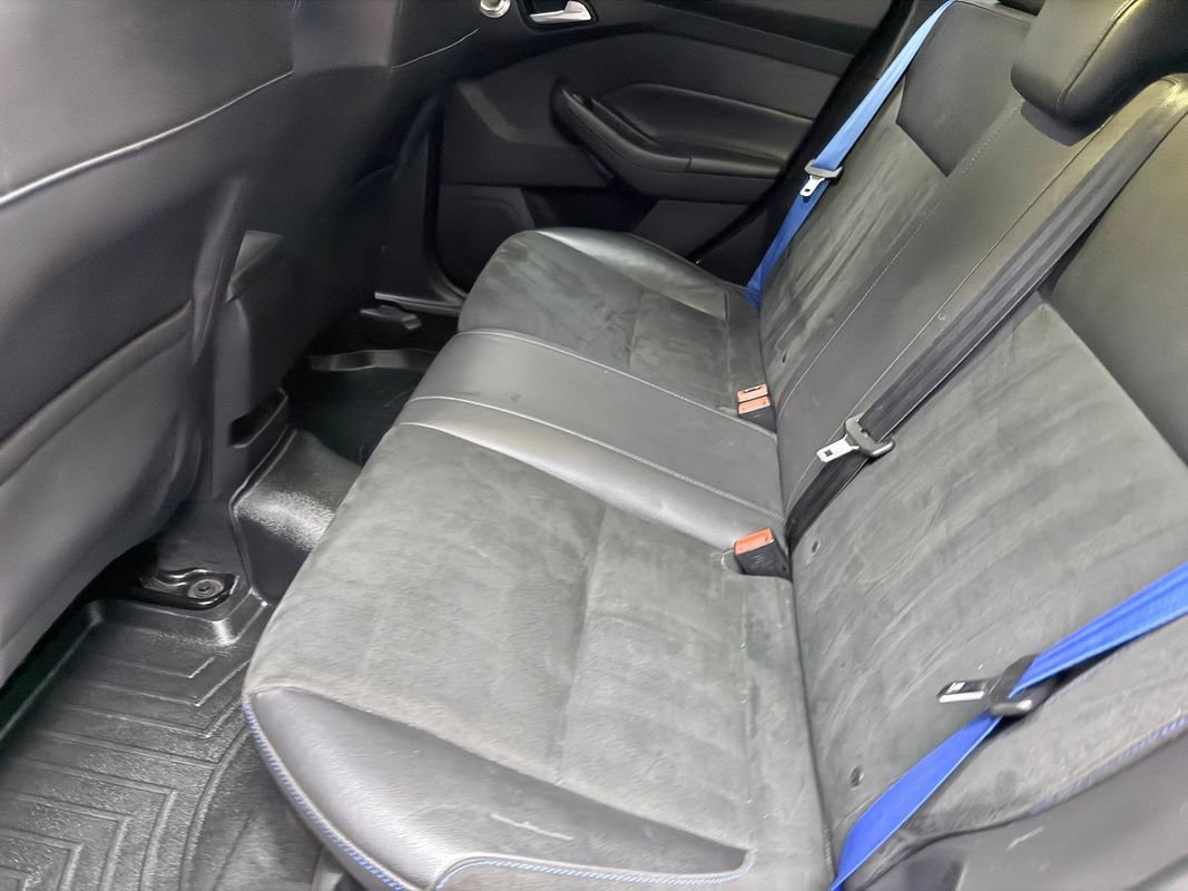 Used 2016 Ford Focus RS AWD/4WD image 13