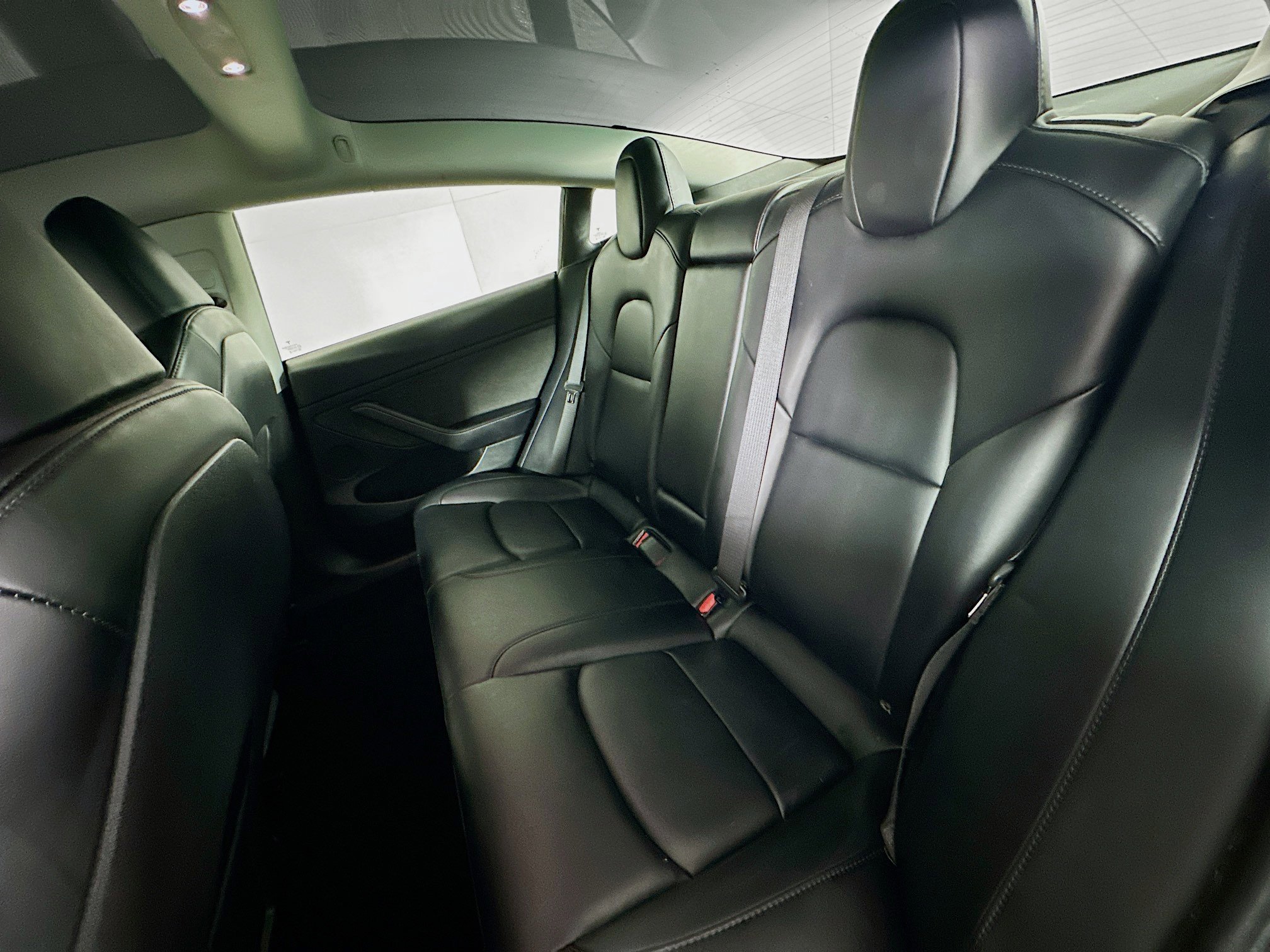 Used 2023 Tesla Model 3 Standard Range image 26