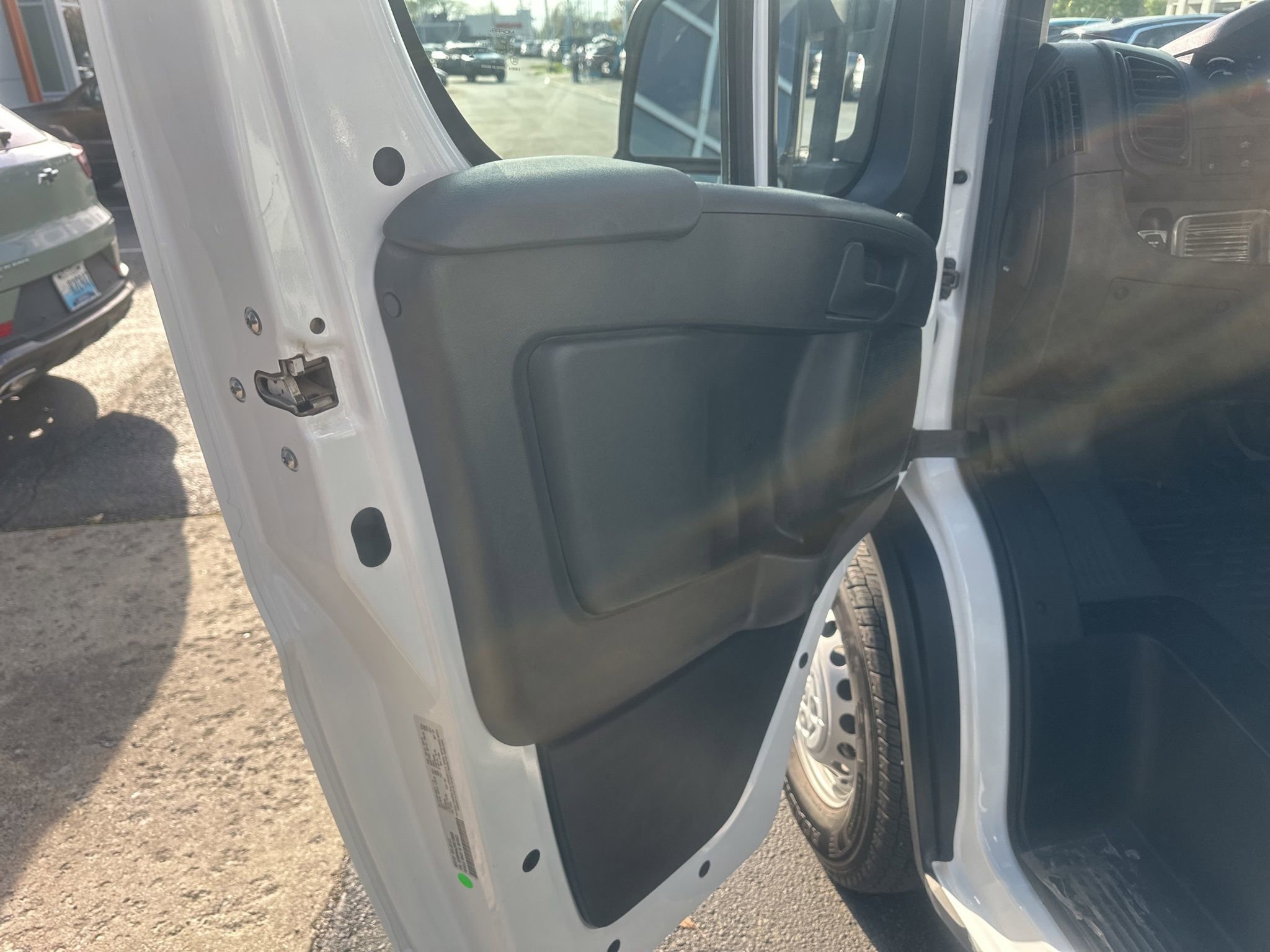 Used 2024 RAM ProMaster 3500 w/ Delivery Van Package image 19