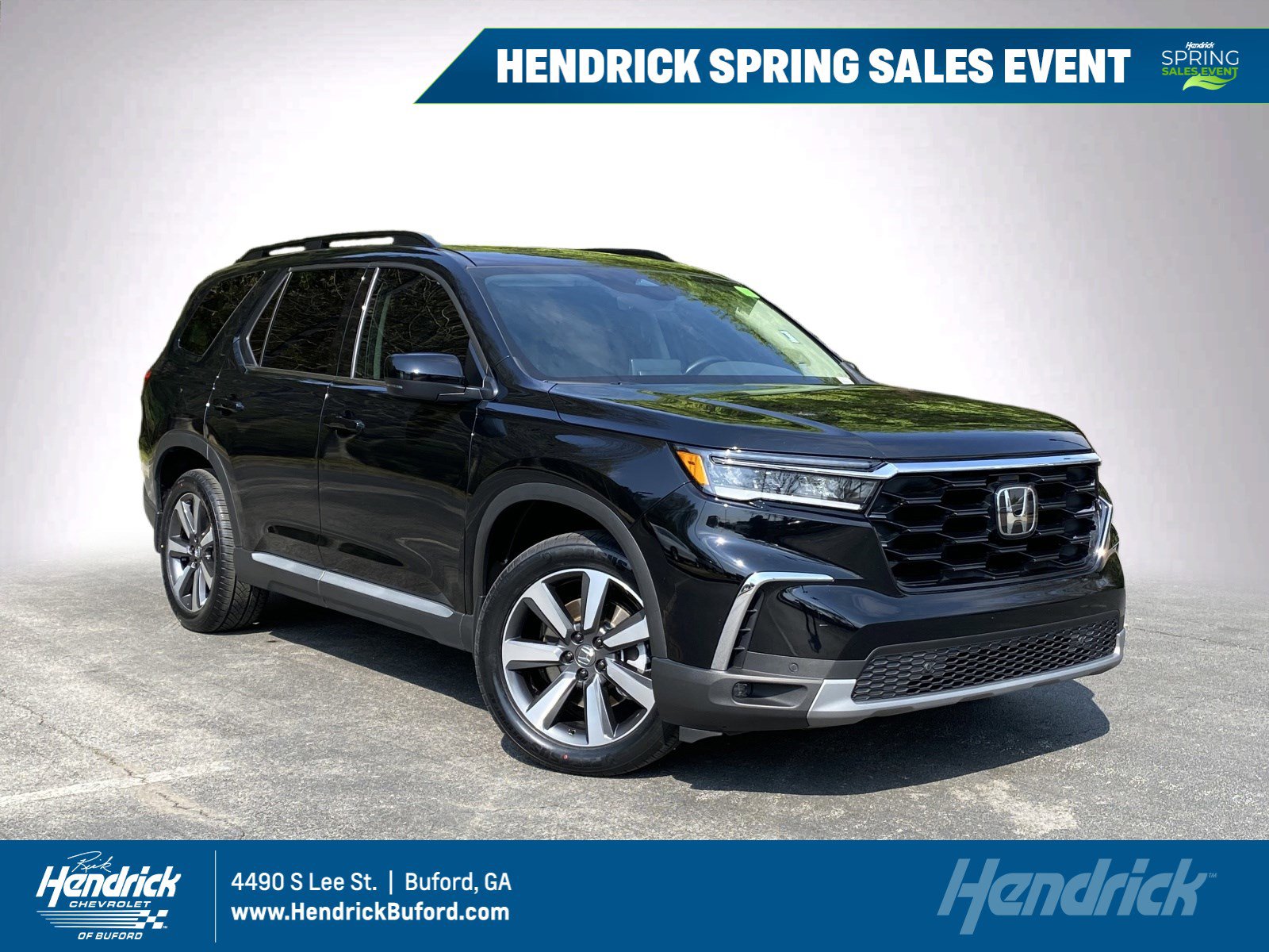 Used 2024 Honda Pilot Touring image 1