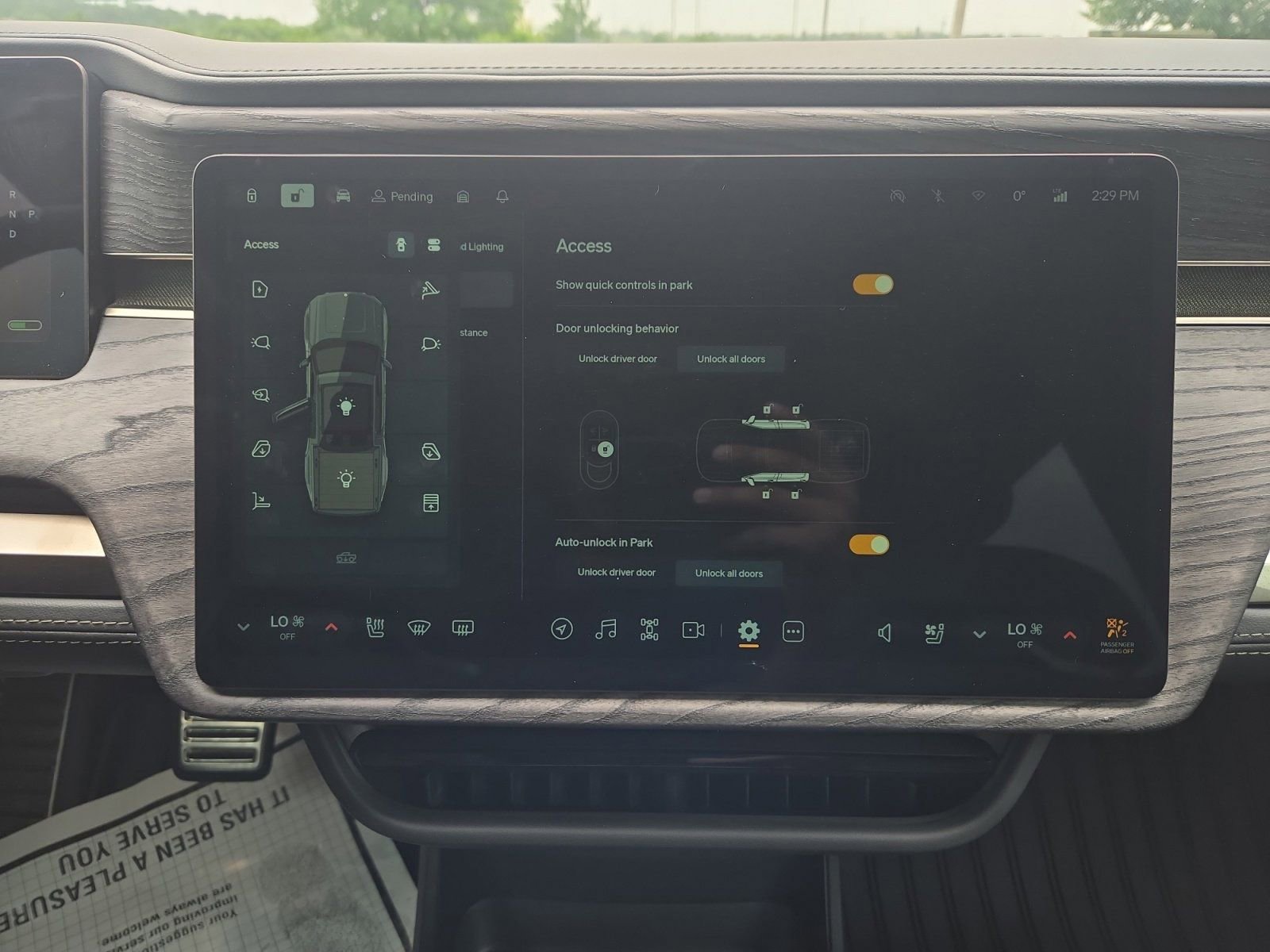 Used 2022 Rivian R1T Adventure AWD/4WD image 14