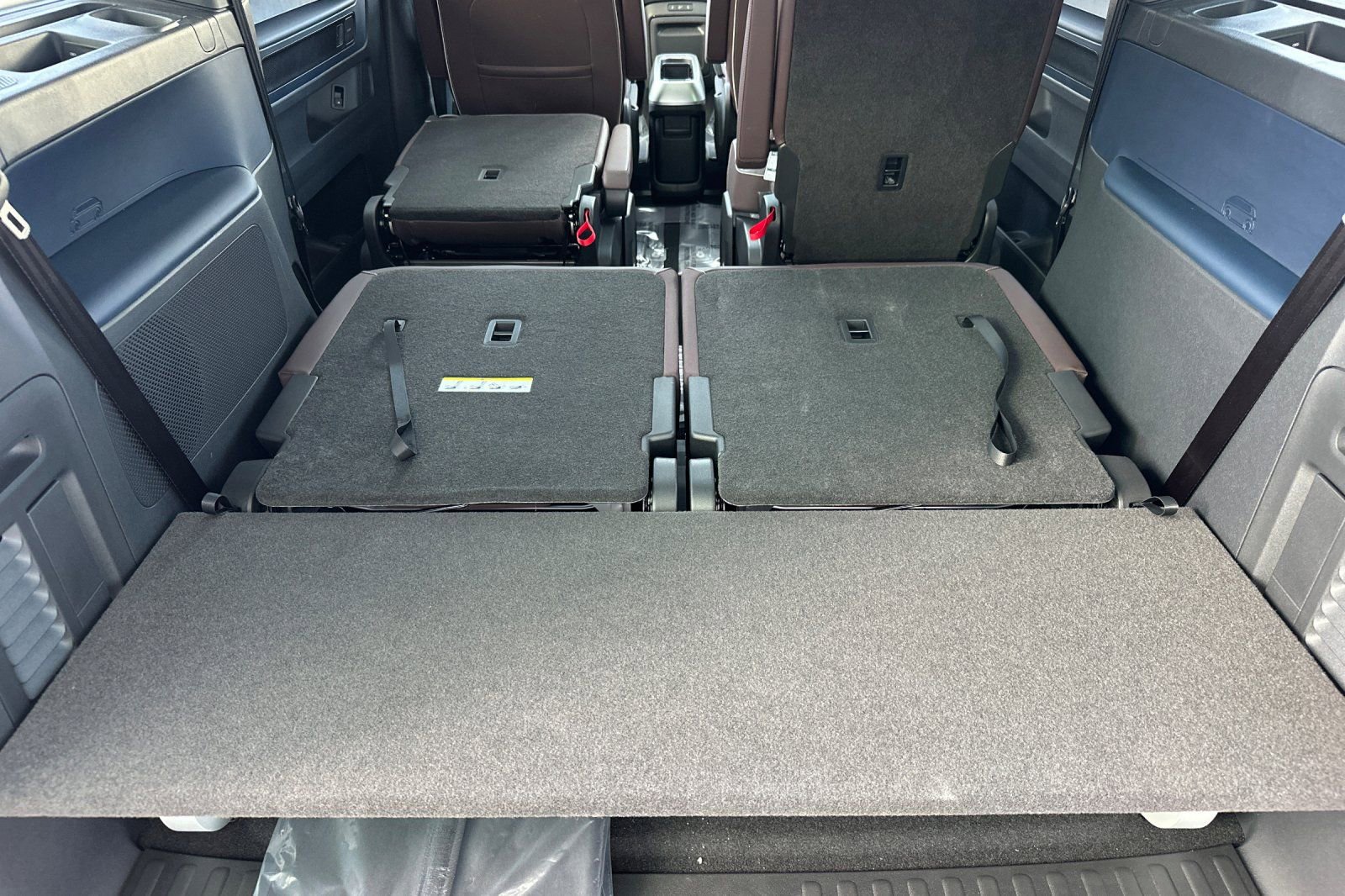 New 2025 Volkswagen ID. Buzz Pro S Plus image 15