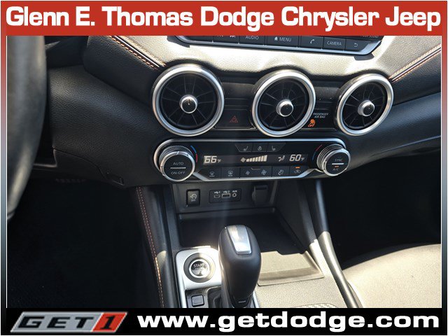 Used 2024 Nissan Sentra SR w/ SR Premium Package FWD image 17