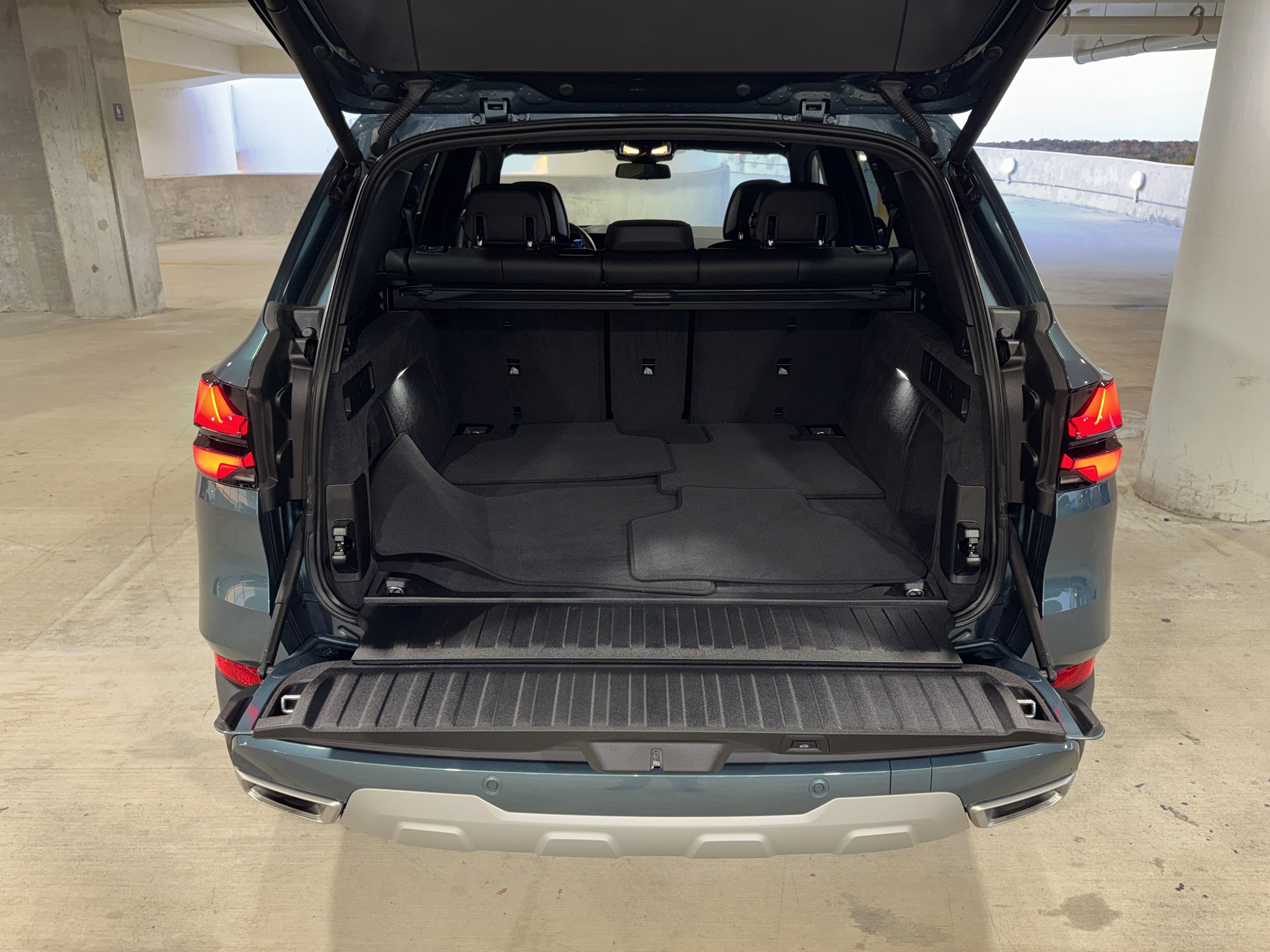 Used 2025 BMW X5 xDrive40i image 13