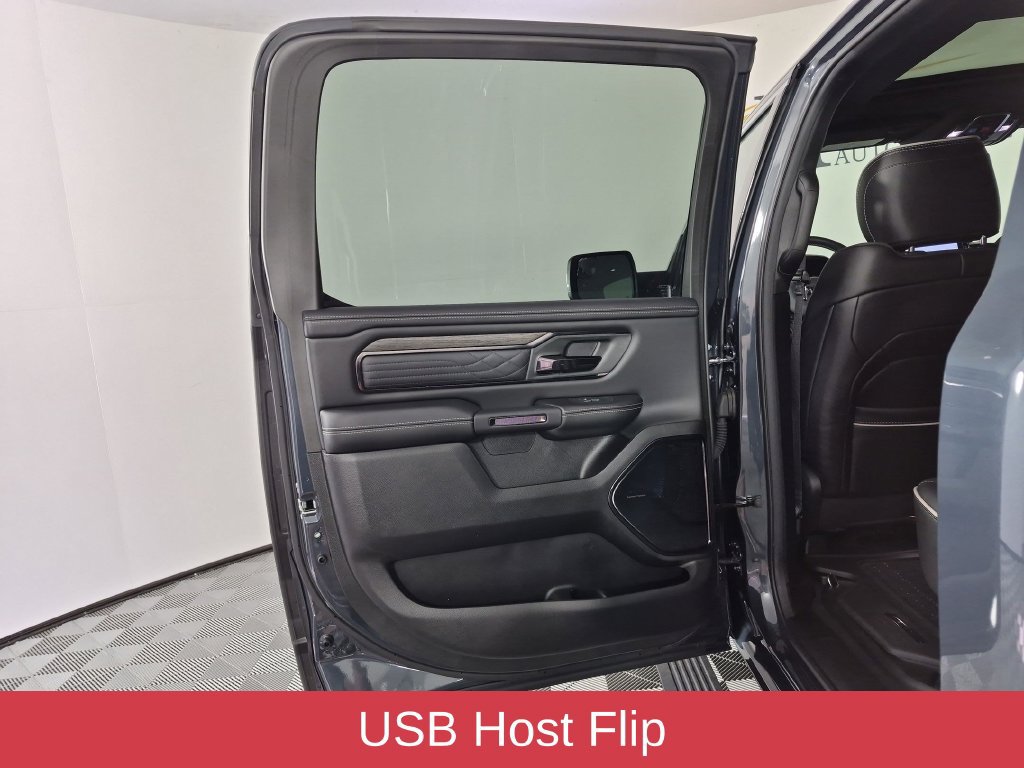 Used 2026 RAM 1500 Limited AWD/4WD image 32