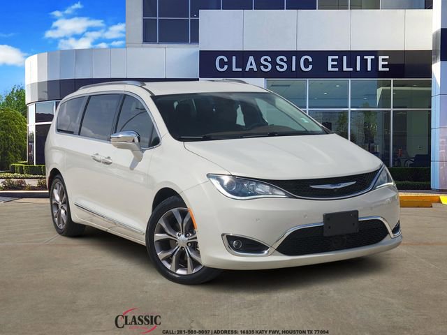 Used 2019 Chrysler Pacifica Limited w/ Advanced Safetytec Group image 1