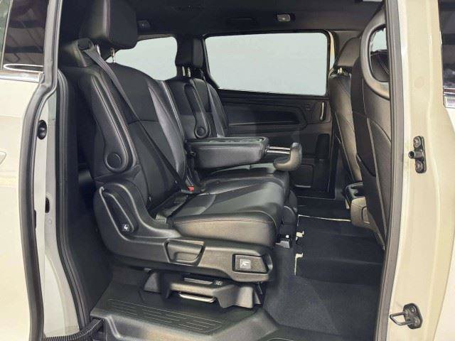 Used 2023 Honda Odyssey Sport image 48