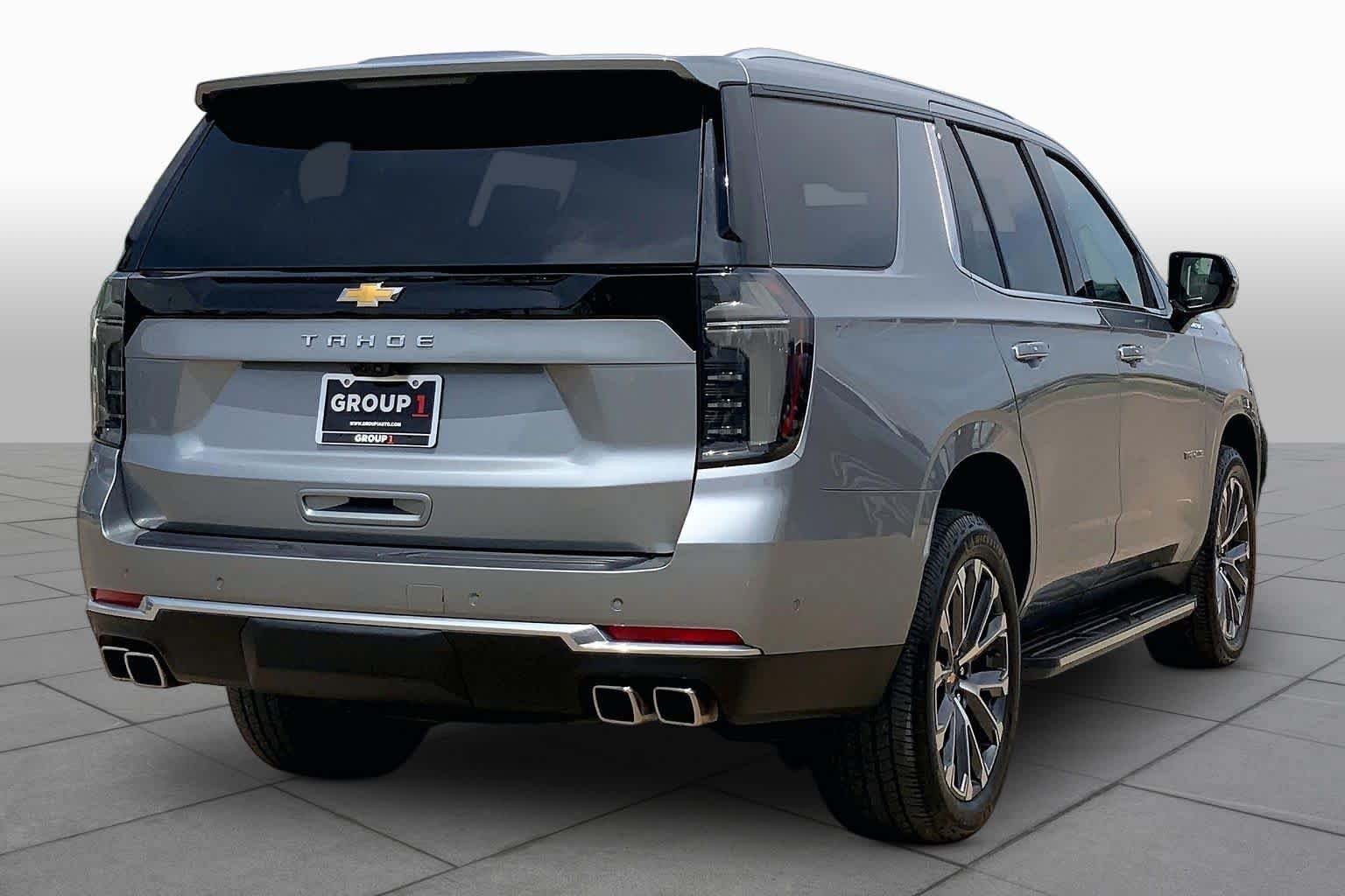 Used 2025 Chevrolet Tahoe High Country AWD/4WD image 24