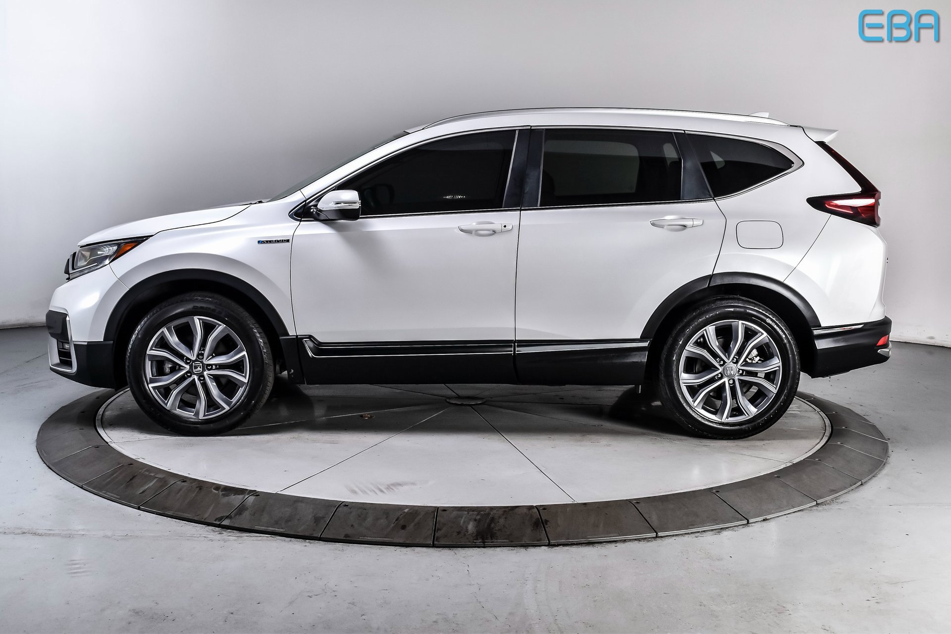 Used 2022 Honda CR-V Touring image 3
