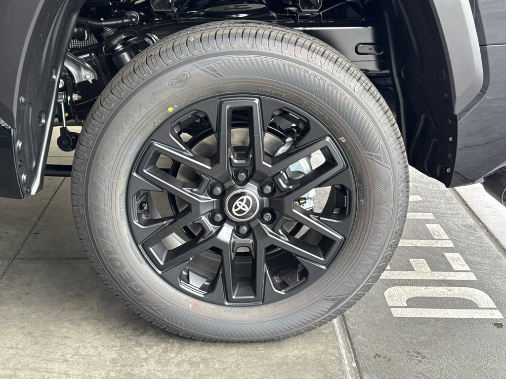 New 2026 Toyota Tundra Limited AWD/4WD image 13