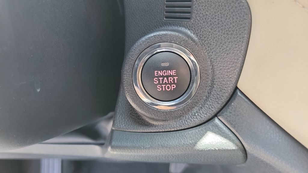 Used 2022 Subaru Outback Limited AWD/4WD image 18