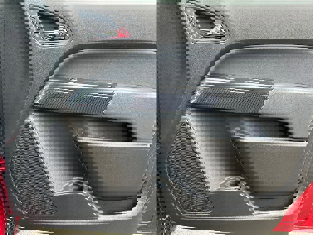 Used 2021 Chevrolet Colorado Z71 w/ Safety Package image 25