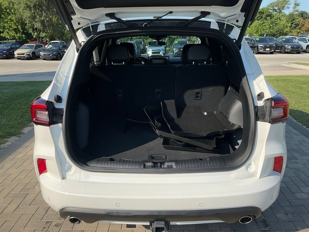 Used 2024 Ford Escape ST-Line Select w/ Tech Pack #2 AWD/4WD image 42