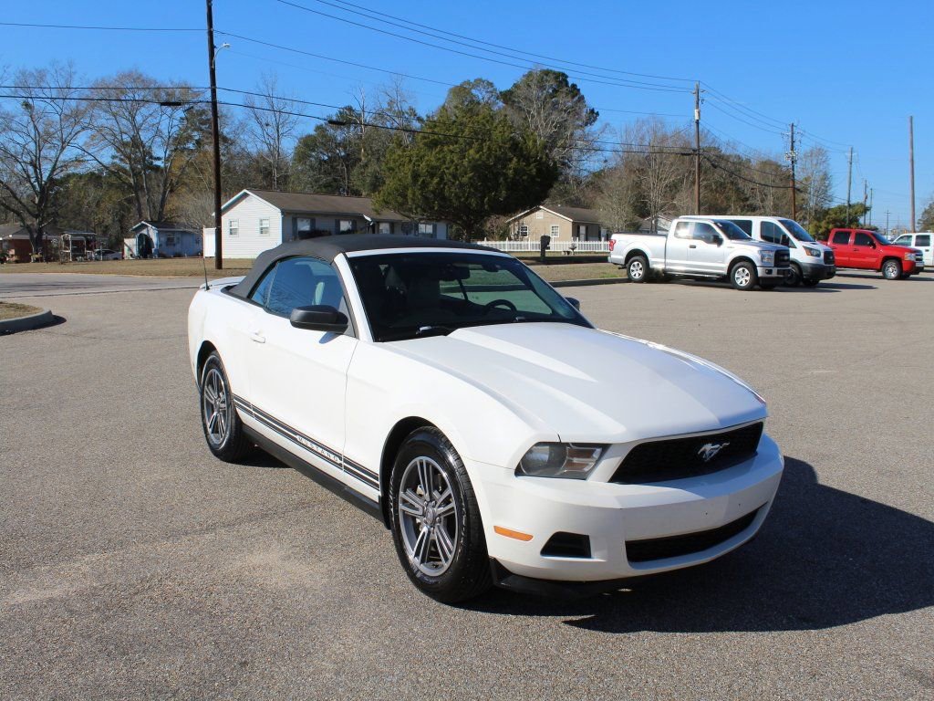 Used 2012 Ford Mustang Premium image 3
