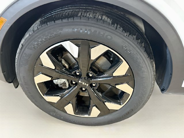 Certified 2024 Kia Sportage X-Line w/ X-Line Premium Package AWD/4WD image 32