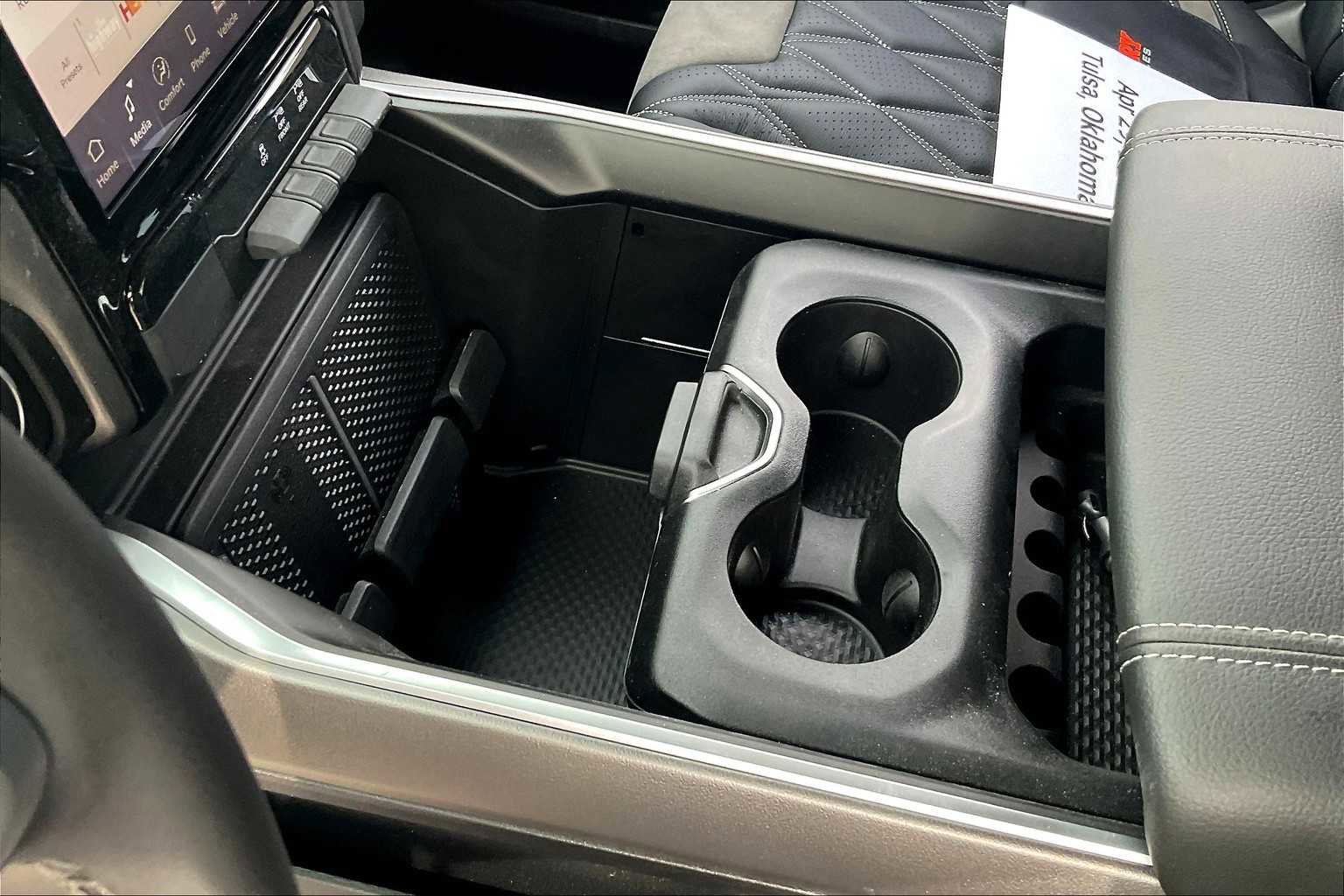 New 2025 RAM 1500 Big Horn image 7