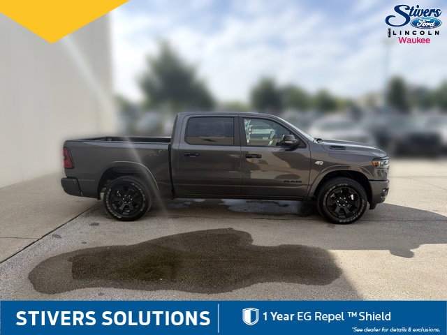 Used 2026 RAM 1500 Big Horn w/ Night Edition AWD/4WD image 5