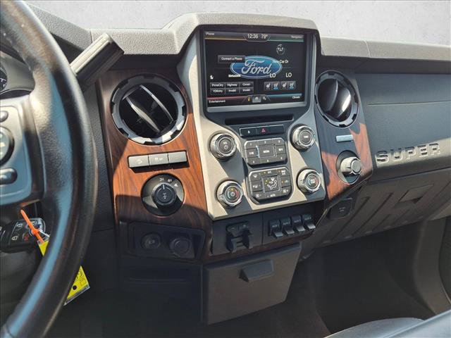 Used 2016 Ford F350 Lariat w/ Lariat Ultimate Package AWD/4WD image 13