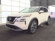 Used 2023 Nissan Rogue SV image 2