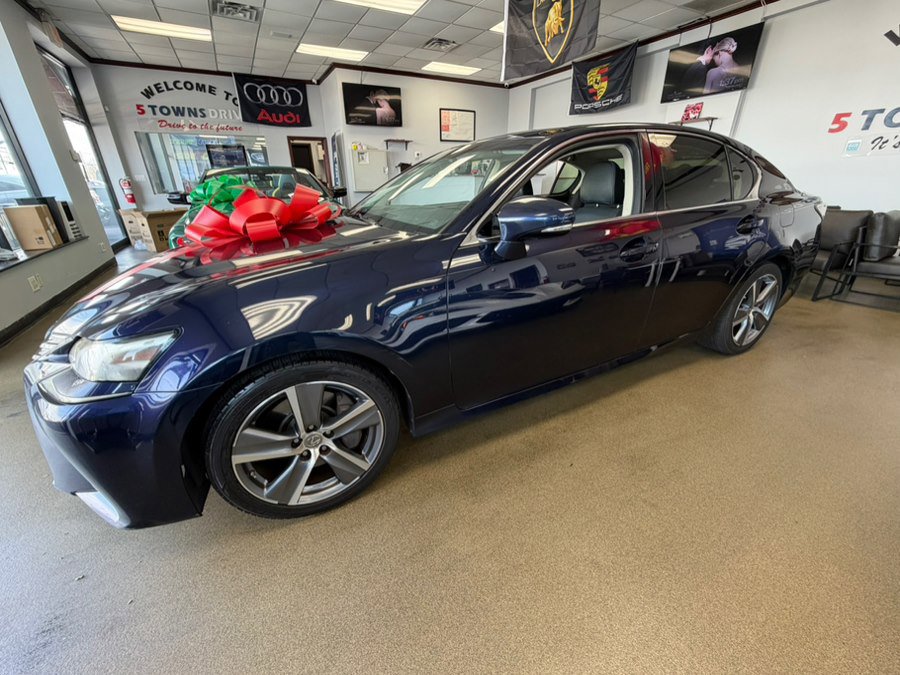 Used 2016 Lexus GS 200t image 5