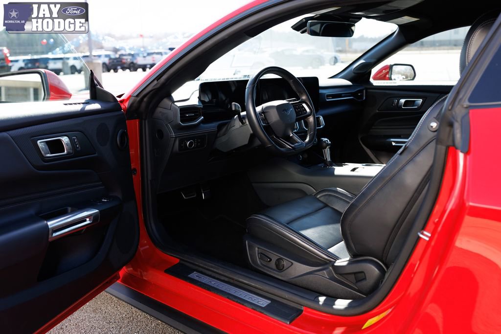 Certified 2024 Ford Mustang Premium image 4