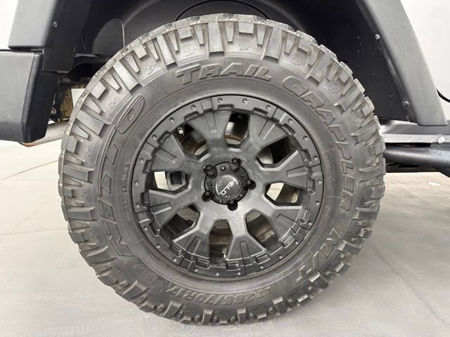 Used 2014 Jeep Wrangler Unlimited Sport w/ Quick Order Package 24S image 10