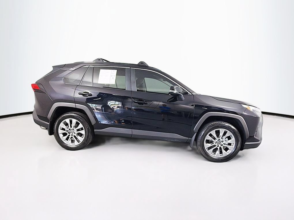 Used 2025 Toyota RAV4 XLE Premium FWD image 11