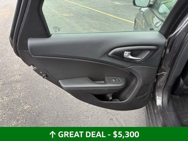 Used 2016 Chrysler 200 S AWD/4WD image 18