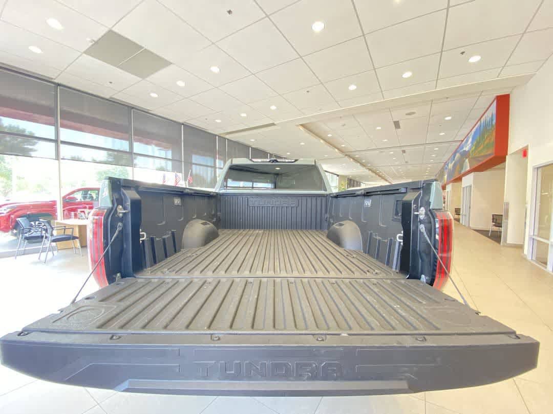 Used 2024 Toyota Tundra Platinum w/ TRD Off-Road Package AWD/4WD image 27