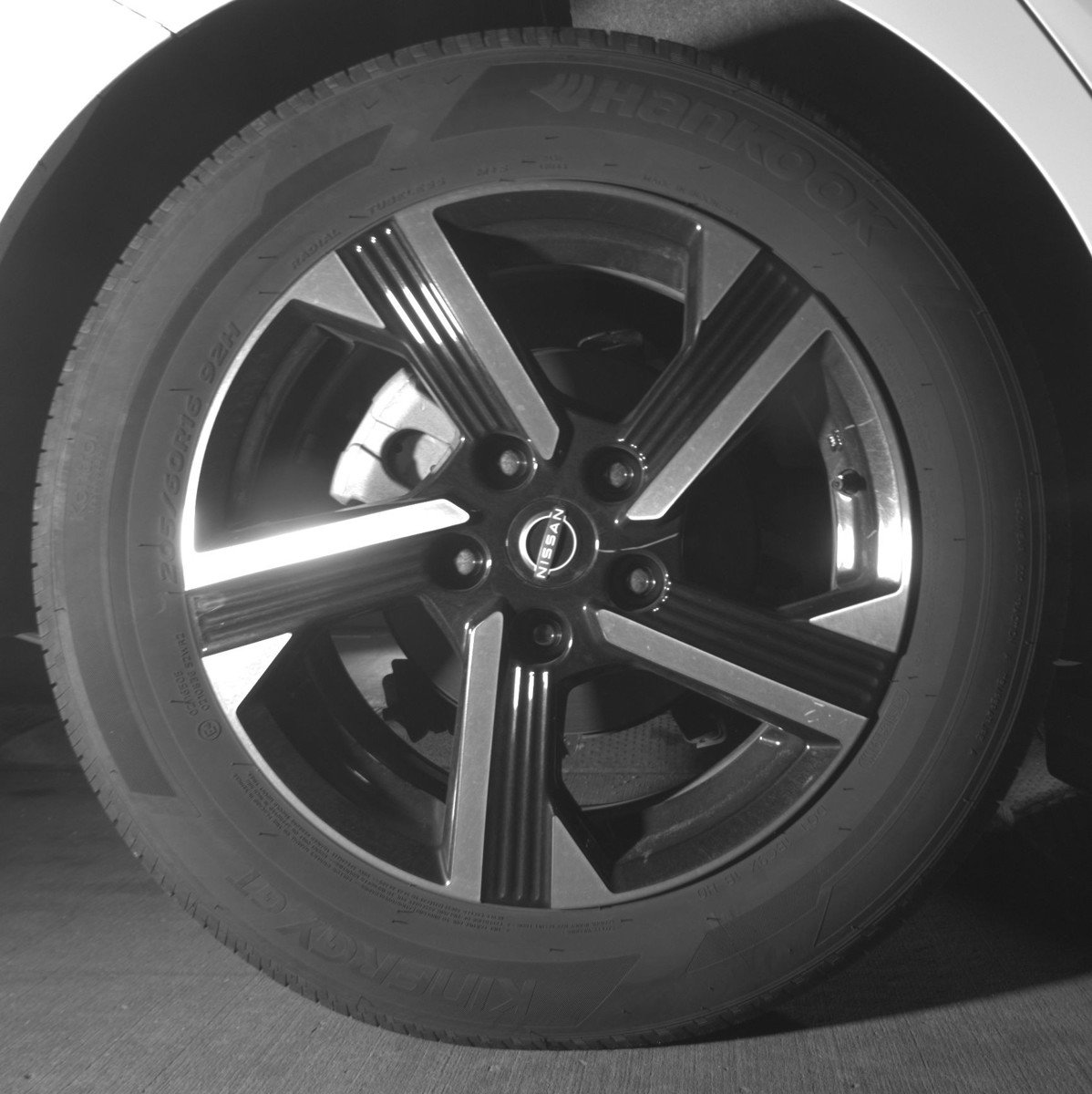 Used 2025 Nissan Sentra SV image 15