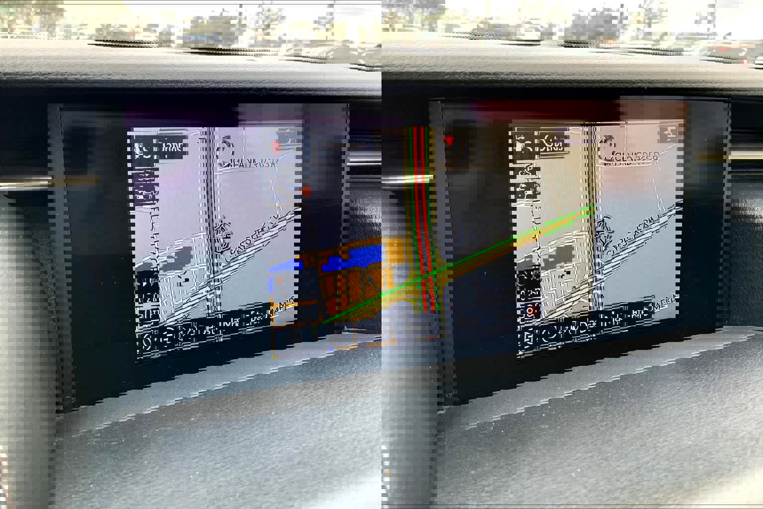 Used 2015 Lexus RC 350 w/ Luxury Package image 35