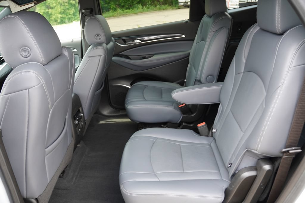 Certified 2022 Buick Enclave Premium AWD/4WD image 17