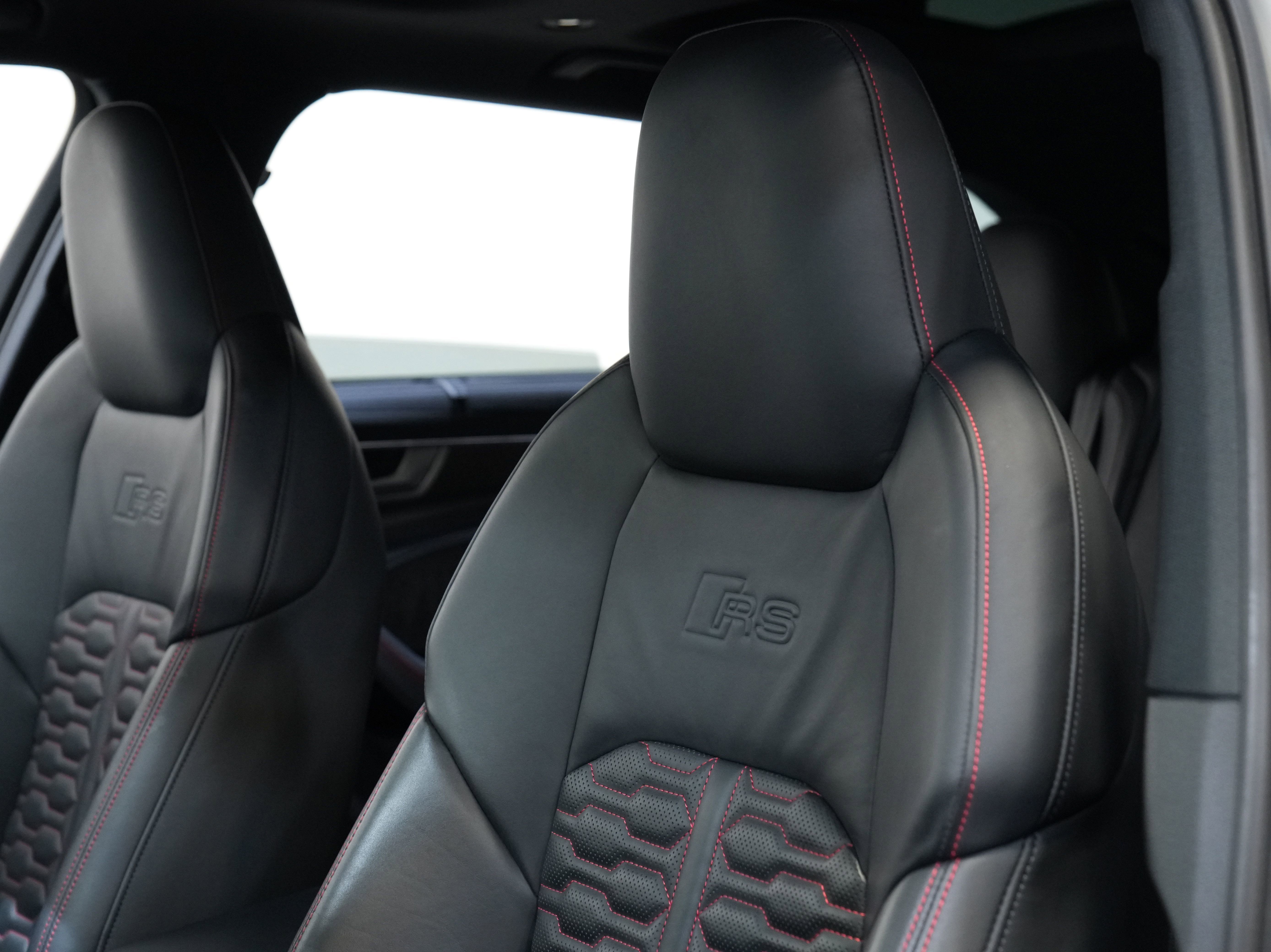 Used 2021 Audi RS 6 image 32