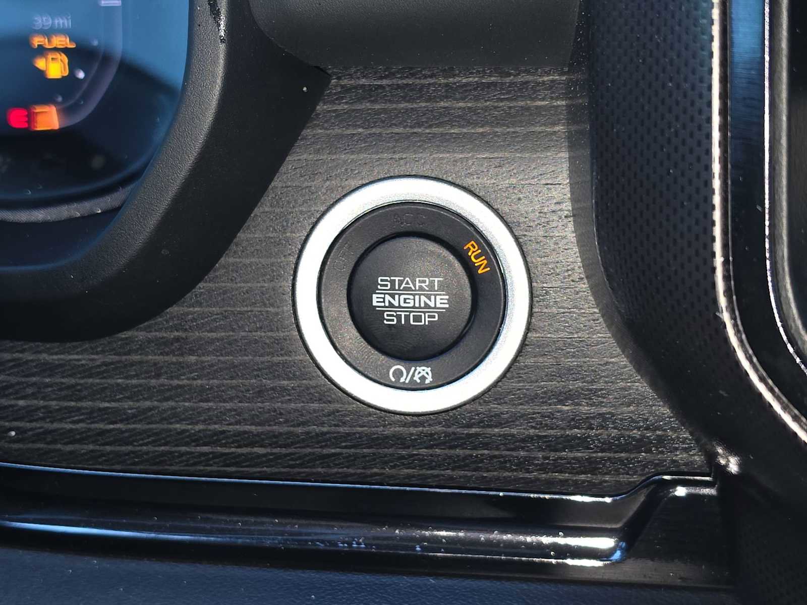 Used 2023 RAM 1500 Limited image 24