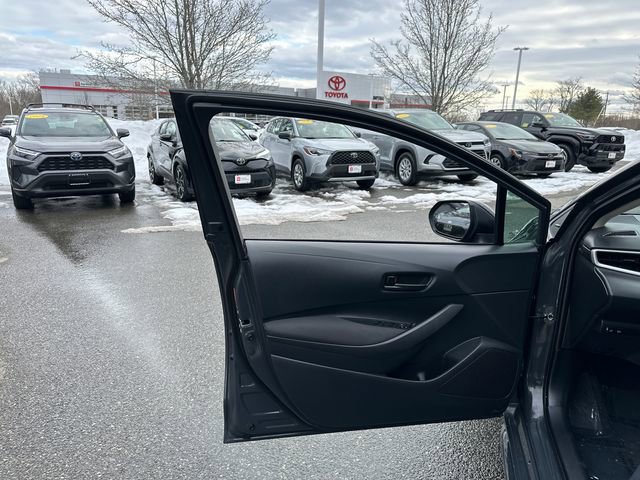 Certified 2025 Toyota Corolla LE image 25