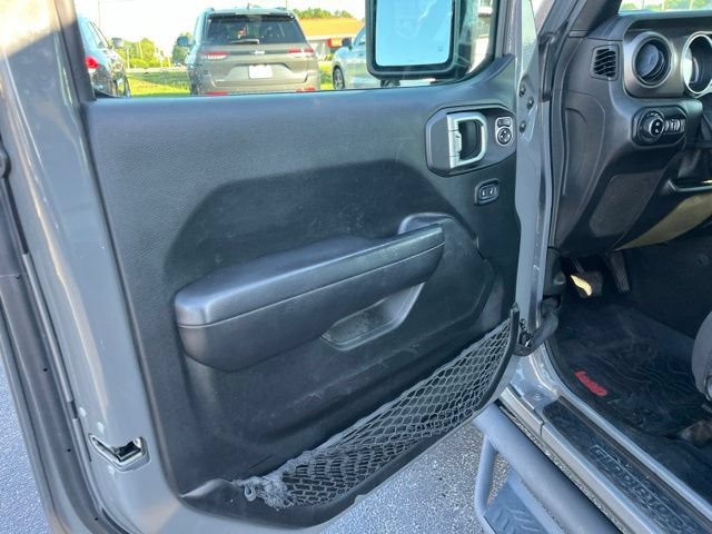 Used 2020 Jeep Gladiator Sport w/ Quick Order Package 24S AWD/4WD image 5