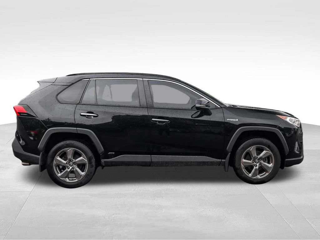 Used 2020 Toyota RAV4 Limited w/ Limited Grade Weather Package AWD/4WD image 3