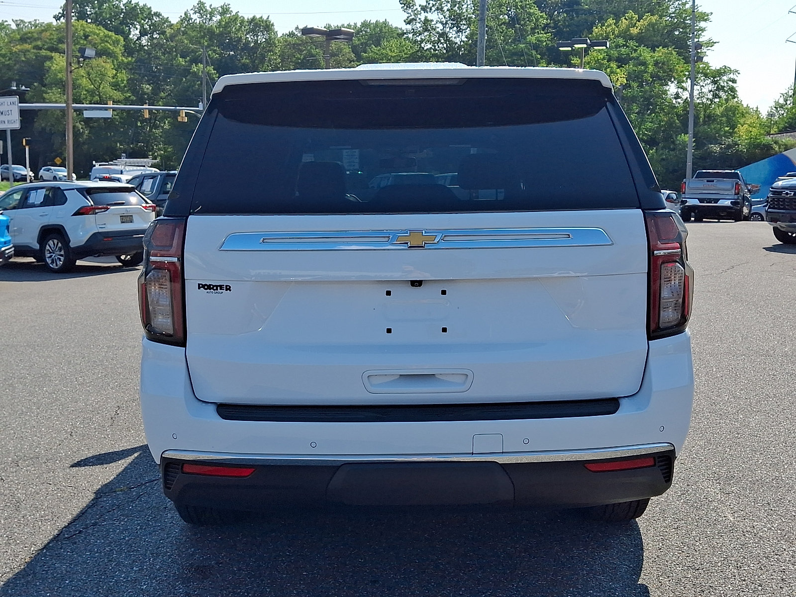 Used 2021 Chevrolet Tahoe LT w/ LT Signature Package AWD/4WD image 5