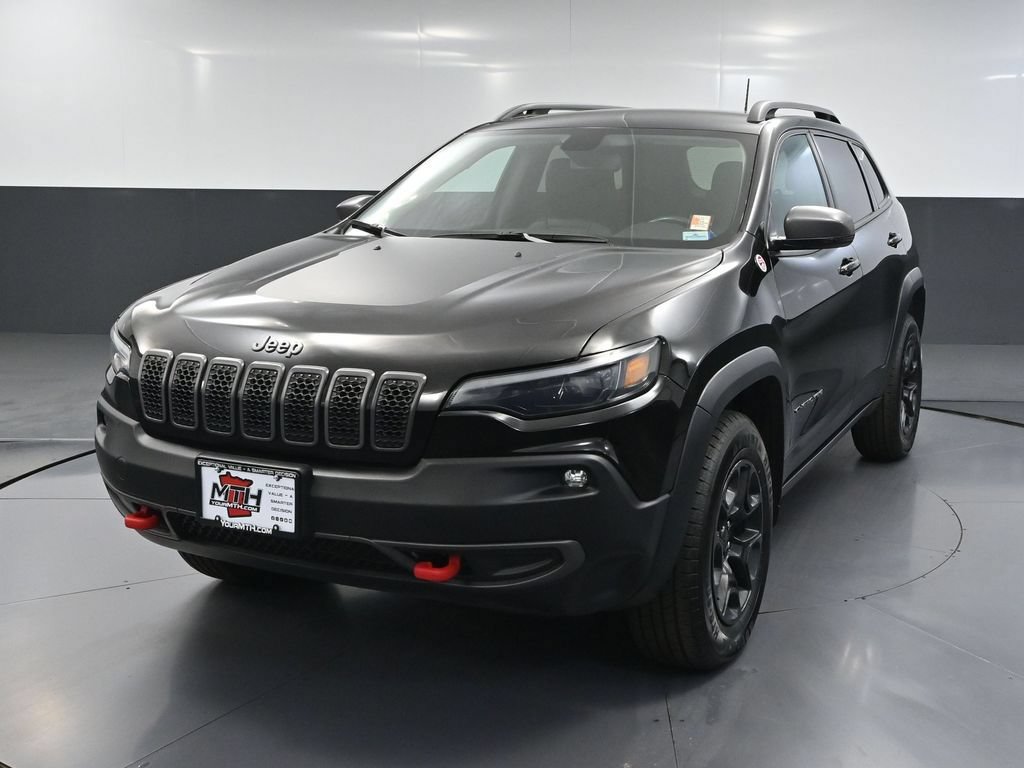 Used 2019 Jeep Cherokee Trailhawk w/ Cold Weather Group AWD/4WD image 12