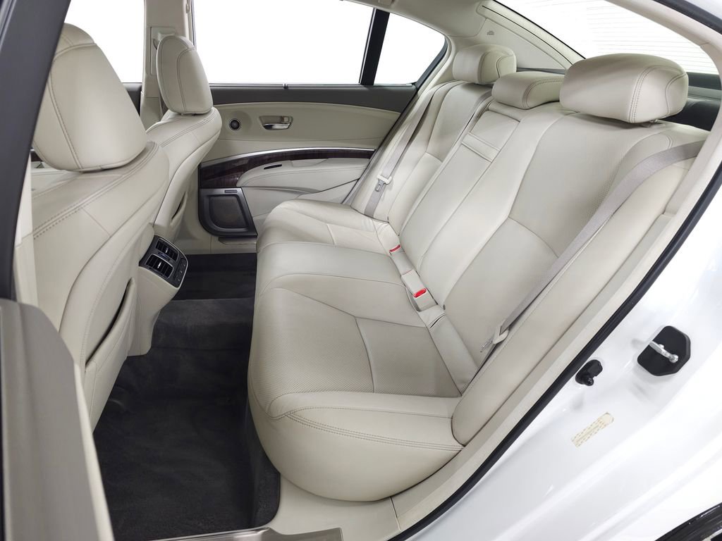 Used 2016 Acura RLX Sport Hybrid w/ Advance Pkg AWD/4WD image 34