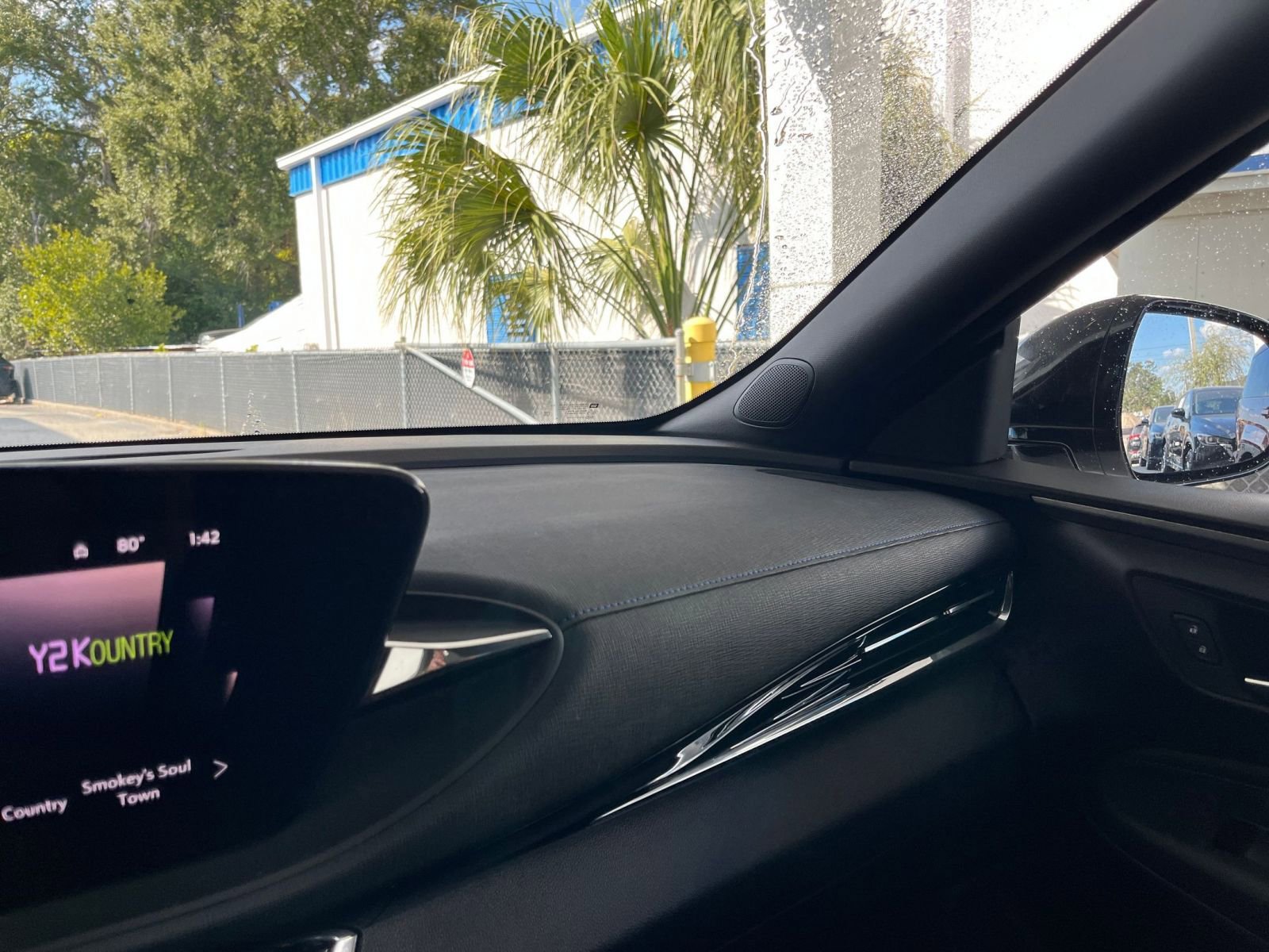 Used 2025 Buick Envista Sport Touring image 35