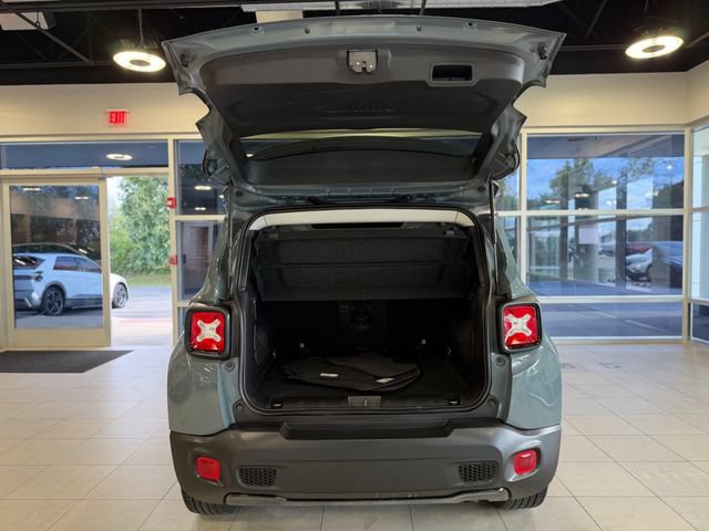 Used 2019 Jeep Renegade Altitude w/ Quick Order Package 2XM FWD image 36