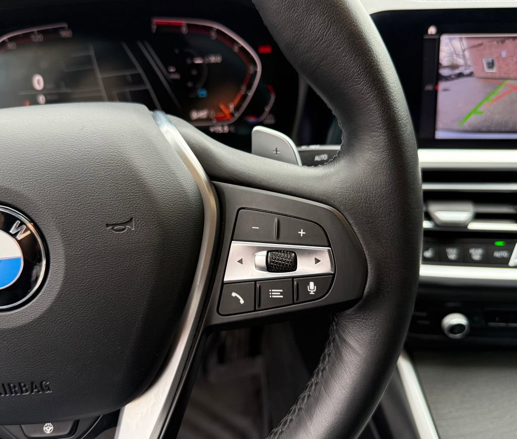 Used 2021 BMW 330i xDrive Sedan w/ Convenience Package image 25