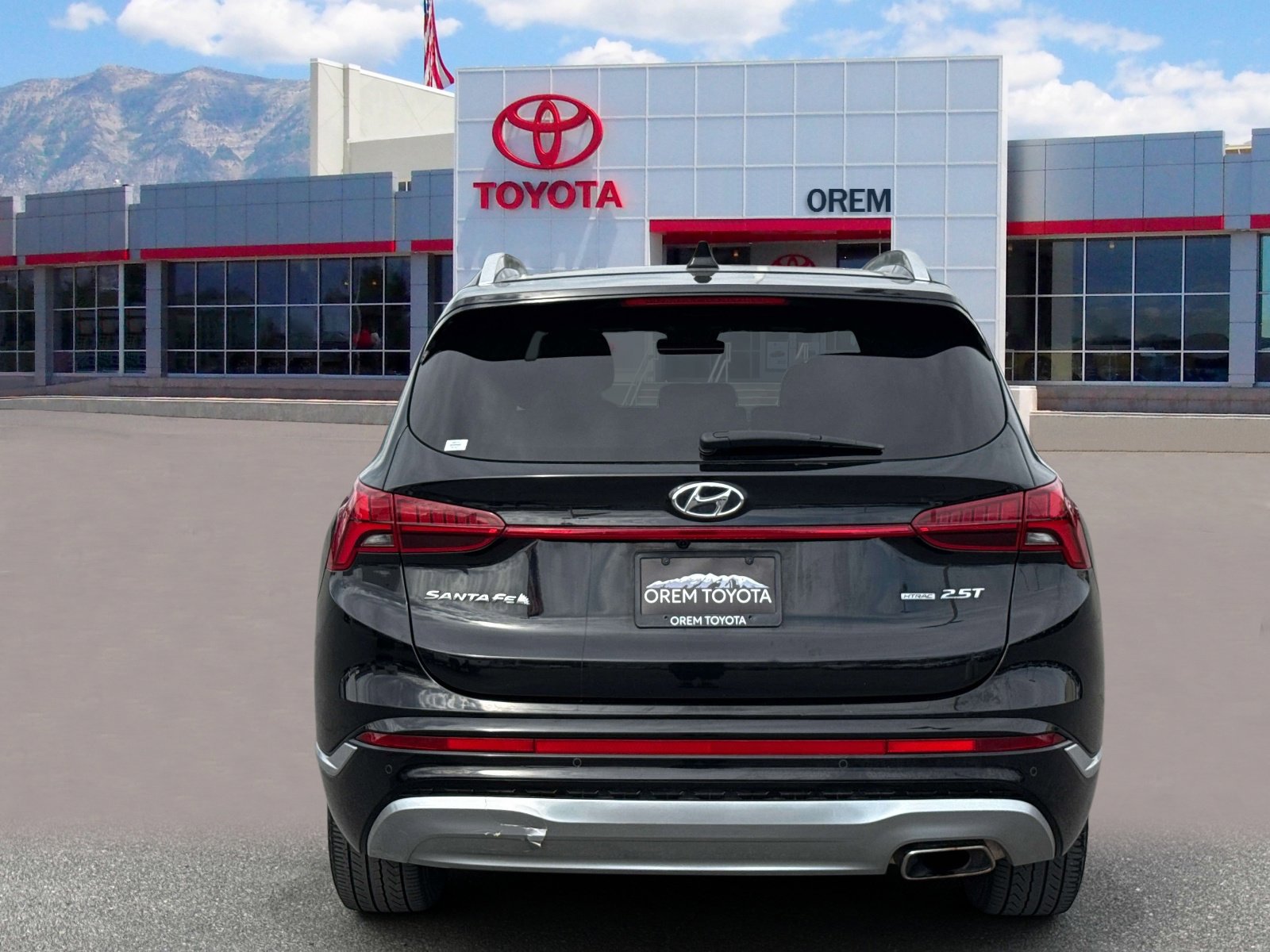 Used 2022 Hyundai Santa Fe Calligraphy w/ Cargo Package AWD/4WD image 4