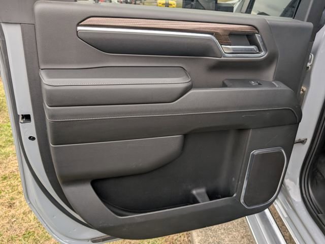 Certified 2024 Chevrolet Silverado 3500 LT w/ Convenience Package image 13